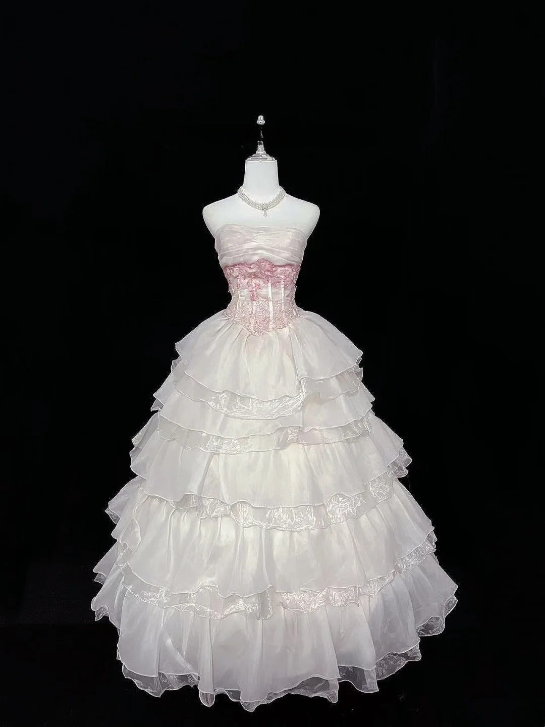 Cute Ball Gown Strapless Pink Organza With Appliqued Quince Dress Voluminous Sweet 16 Sweet Sixteen Outfits Vestido de 15 RB7465