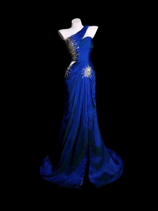 Königsblaues Abiballkleid Inspo Meerjungfrau-Stil Ein-Schulter-Satin mit Schlitz Modest langes formelles Partykleid RB9894