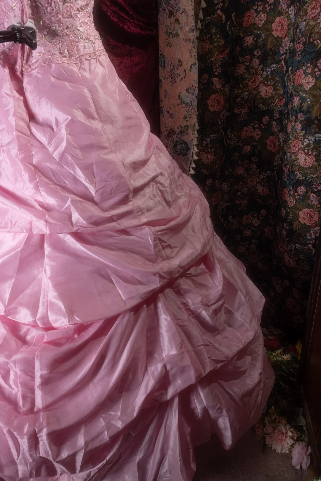 Pretty Ball Gown Sweetheart Pink Satin With Tiered Lace Long Quince Dress Quinceanera Dresses Formal Birthday Outfits RB8111
