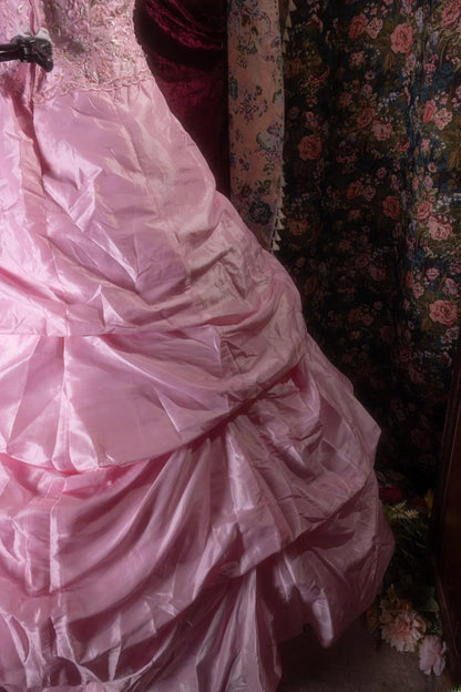 Pretty Ball Gown Sweetheart Pink Satin With Tiered Lace Long Quince Dress Quinceanera Dresses Formal Birthday Outfits RB8111