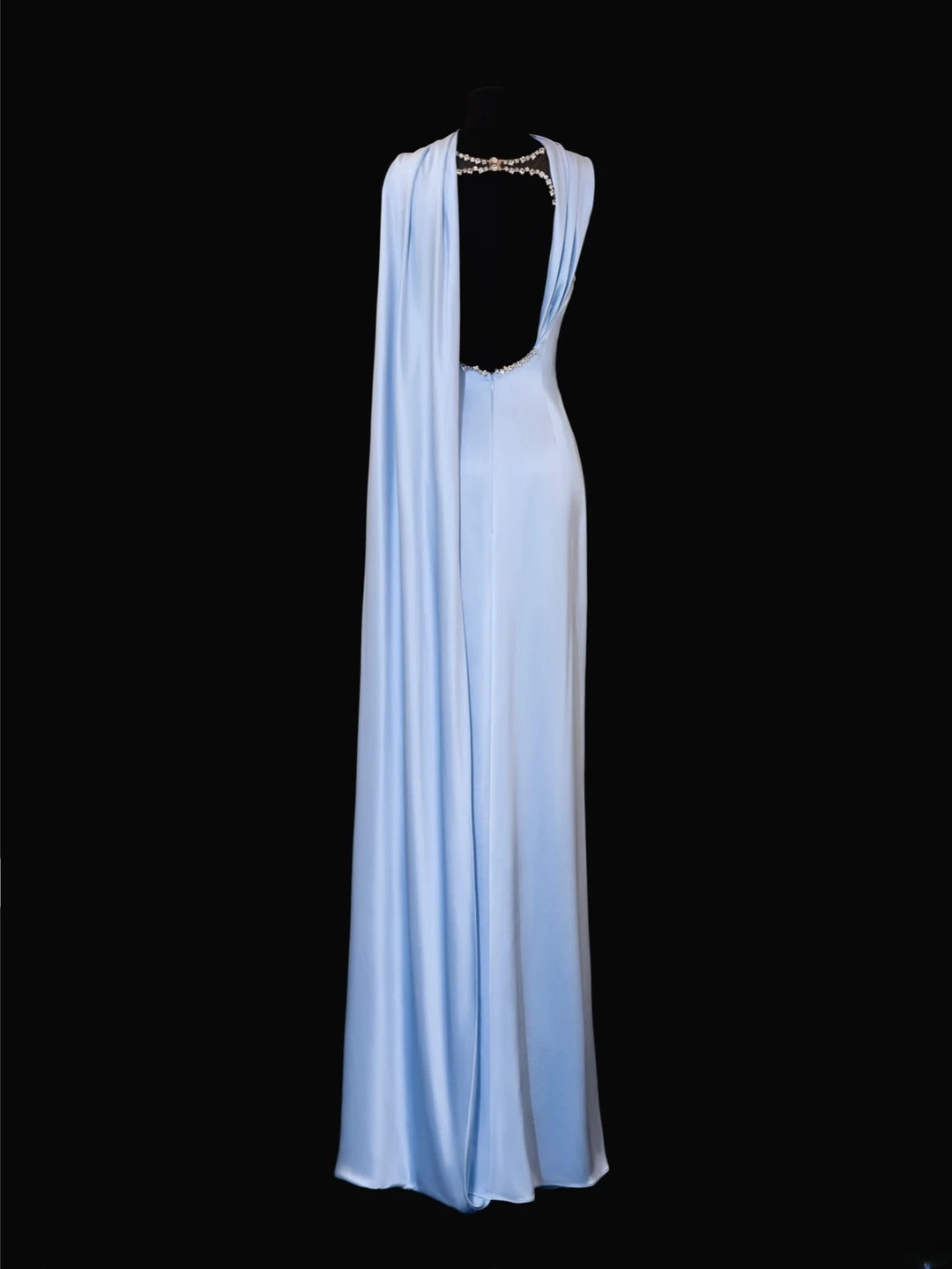 Elegantes, ärmelloses, hellblaues Satin-Abendkleid mit Spaghettiträgern im festlichen Stil – ein beeindruckendes langes Ballkleid oder Partykleid SA095