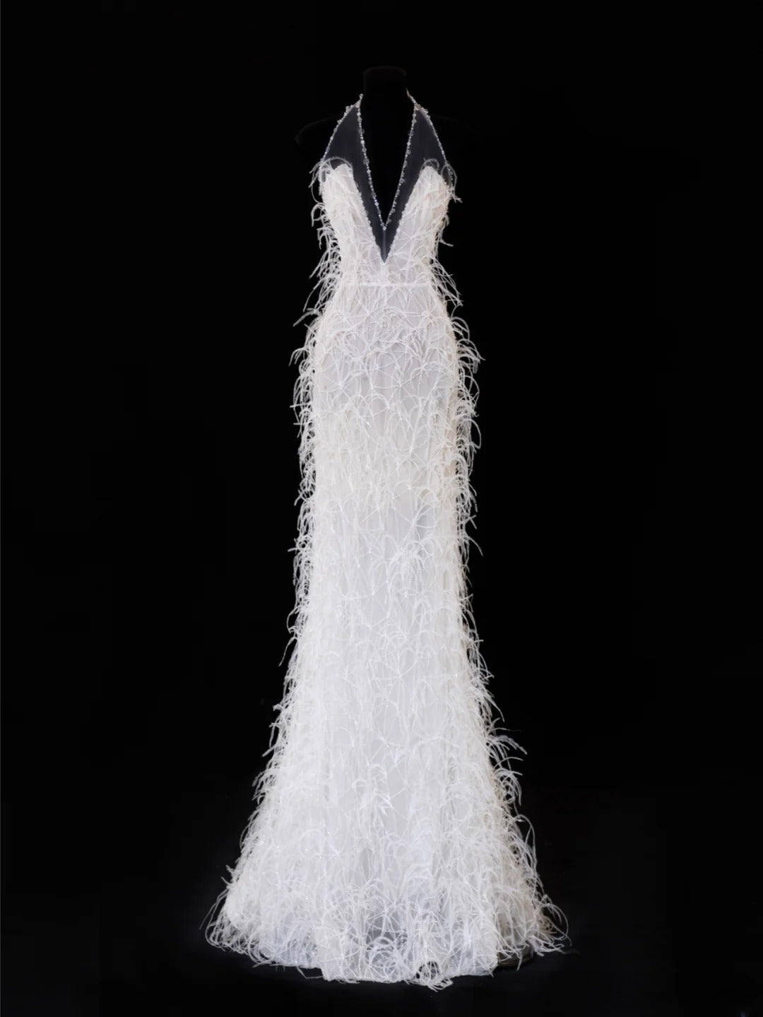 Zeitloses Brautkleid, romantisches Meerjungfrauen-Kleid mit V-Ausschnitt und Federn, weiß, auch in kleinen/großen Größen erhältlich, SA097