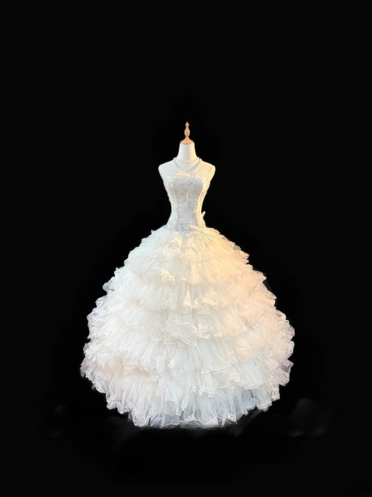 Prinzessin Ballkleid Trägerlos Weiß Ärmellos Mit Perlen Bestickt Stufenrock Langes Quinceanera Kleid vestido de 15 de cenicienta RB3487