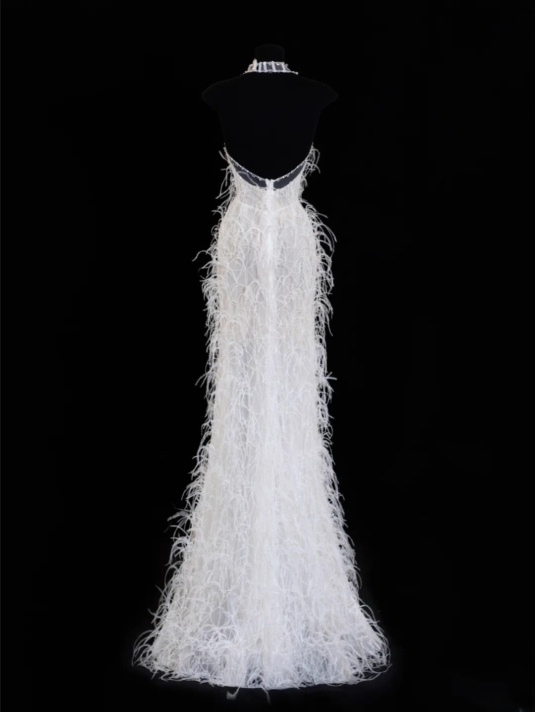 Zeitloses Brautkleid, romantisches Meerjungfrauen-Kleid mit V-Ausschnitt und Federn, weiß, auch in kleinen/großen Größen erhältlich, SA097