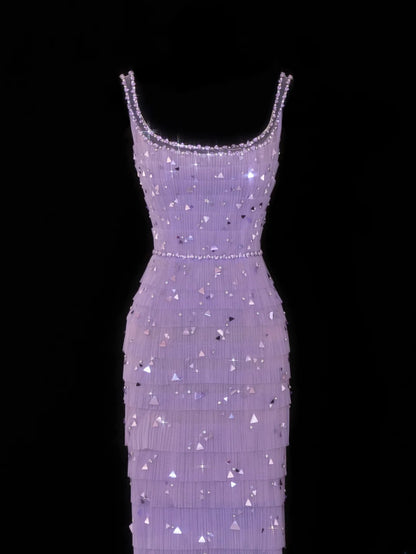 Elegantes, eckiges Etuikleid aus lila Tüll mit Perlen und Strasssteinen im formellen Stil – ein beeindruckendes langes Ballkleid oder Abendkleid SA099