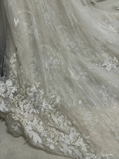Vintage Ball Gown Spaghetti Straps Cream Ivory Tulle With Beading Lace Long Brides Gown Bridal Dress Wedding Dresses Style RB7470
