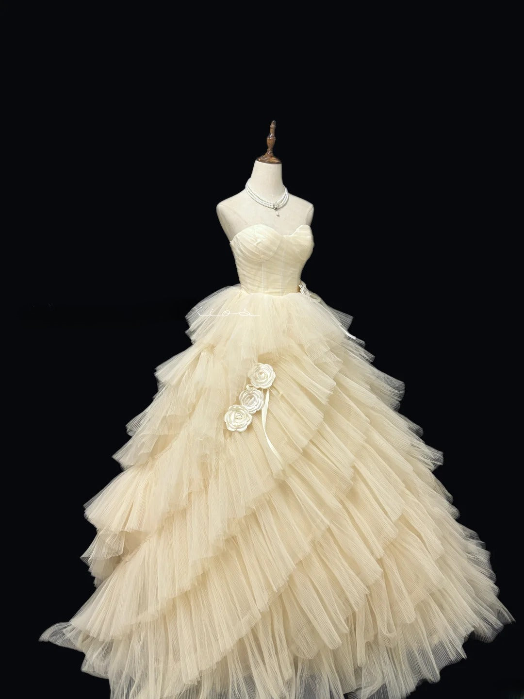 Cute Ball Gown Sweetheart Tulle Champagne With Flowers Quince Dress Voluminous Sweet 16 Sweet Sixteen Outfits Vestido de 15 RB7471