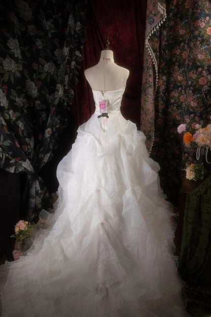 Cute Ball Gown Strapless White Tulle With Beading Long Quince Dress Quinceanera Dresses Formal Birthday Outfits RB8121