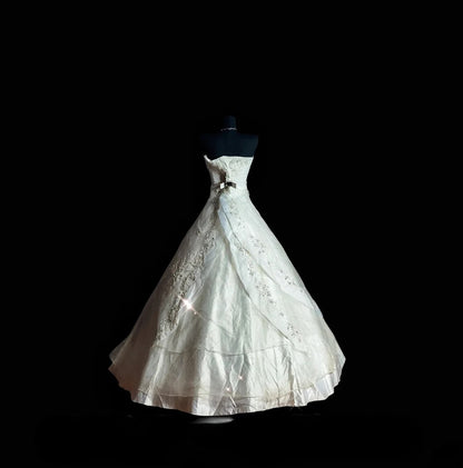 Vintage Ball Gown Halter 70s With Beading Train Long Autumn Winter Bridal Dress Wedding Dresses RB8828