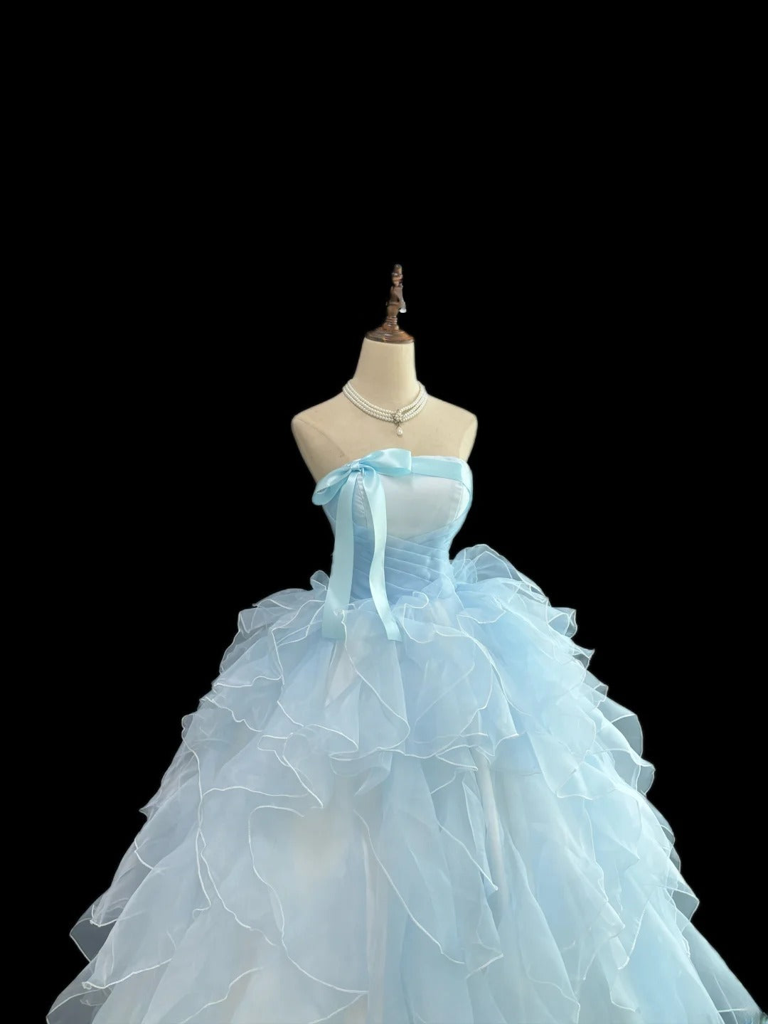 Princess Ball Gown Strapless Blue With Bow-Knot Tiered Layers Quince Dress Voluminous Sweet 16 Sweet Sixteen Outfits Vestido de 15 RB7478