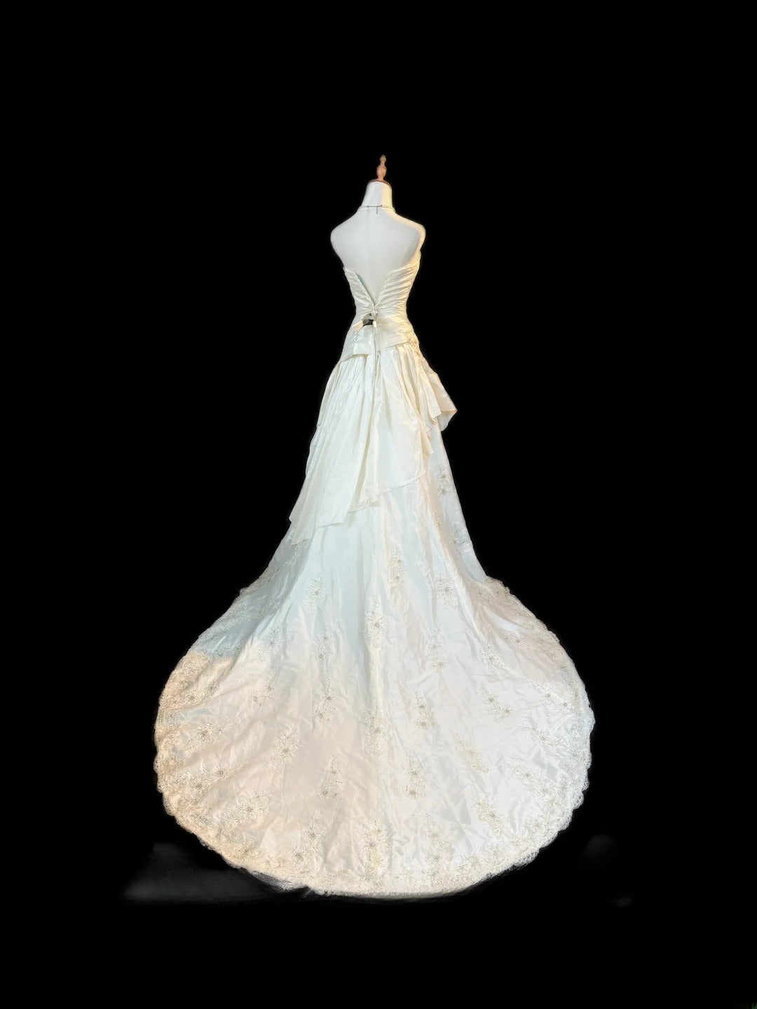 Vintage Style Mermaid Sweetheart 1950s Satin White With Ruffled Brides Gown Bridal Dress Long Wedding Dresses RB5783