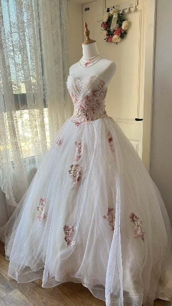 Bescheidenes langes Sweet-16-Kleid mit herzförmigem Ausschnitt, Tüll und Applikationen, Ballkleid für Sweet-Sixteen-Party, Geburtstagskleider RC0477