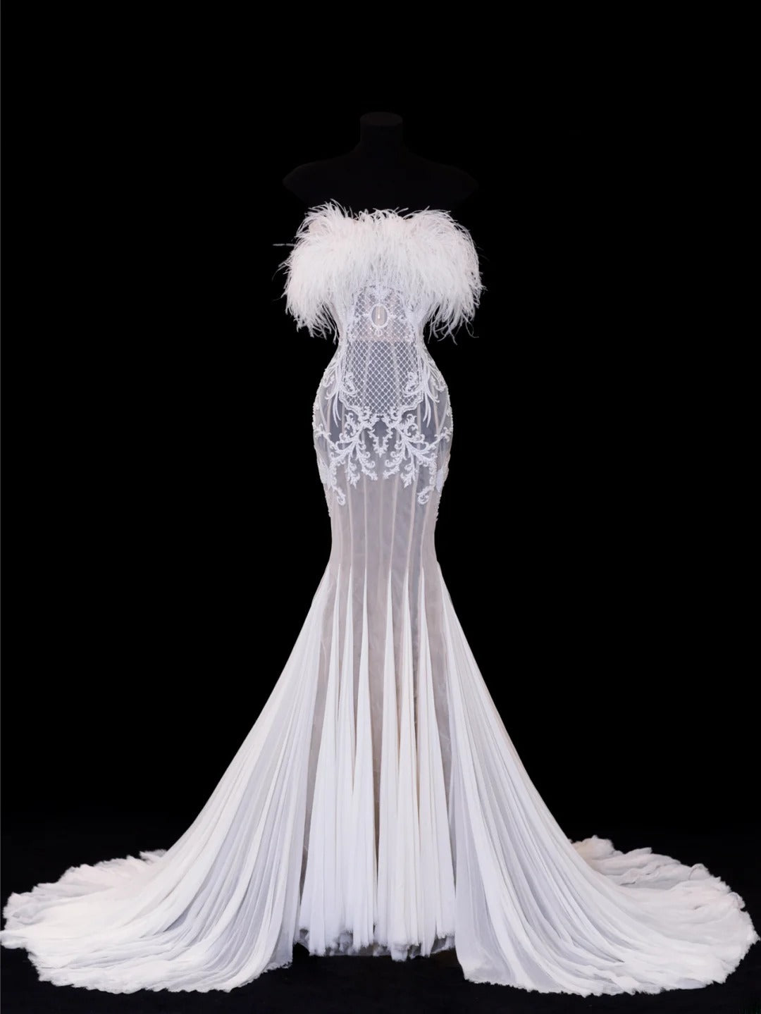 Robe de mariée longue blanche sirène bustier ornée d'appliques de plumes, élégante pour femme SA112