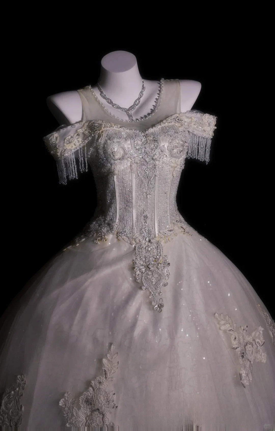 Vintage Wedding Dress Ball Gown Off Shoulder Tulle Lace White With Sleeves Bridal Gown for Big Day RB9911