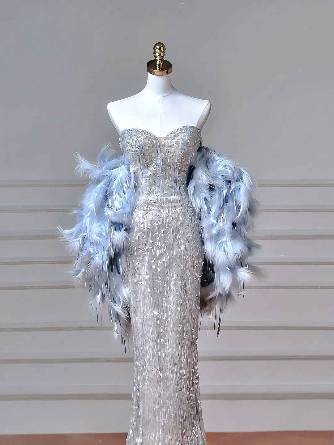 Robe de soirée longue élégante à sequins gris argenté, décolleté cœur, style sirène, AQ117