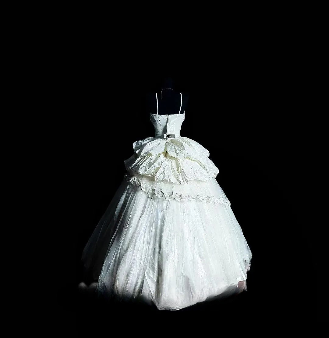 Cute Ball Gown Spaghetti Straps White Tulle Long Quinceañera Dress Moda 2000 15 Quinceanera Dresses Ideas Sweet 16 Outfit RB7103