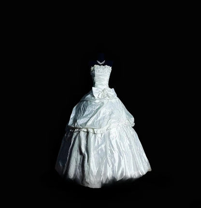 Cute Ball Gown Strapless Lace White Long Quinceañera Dress Moda 2000 15 Quinceanera Dresses Ideas Sweet 16 Outfit RB7104