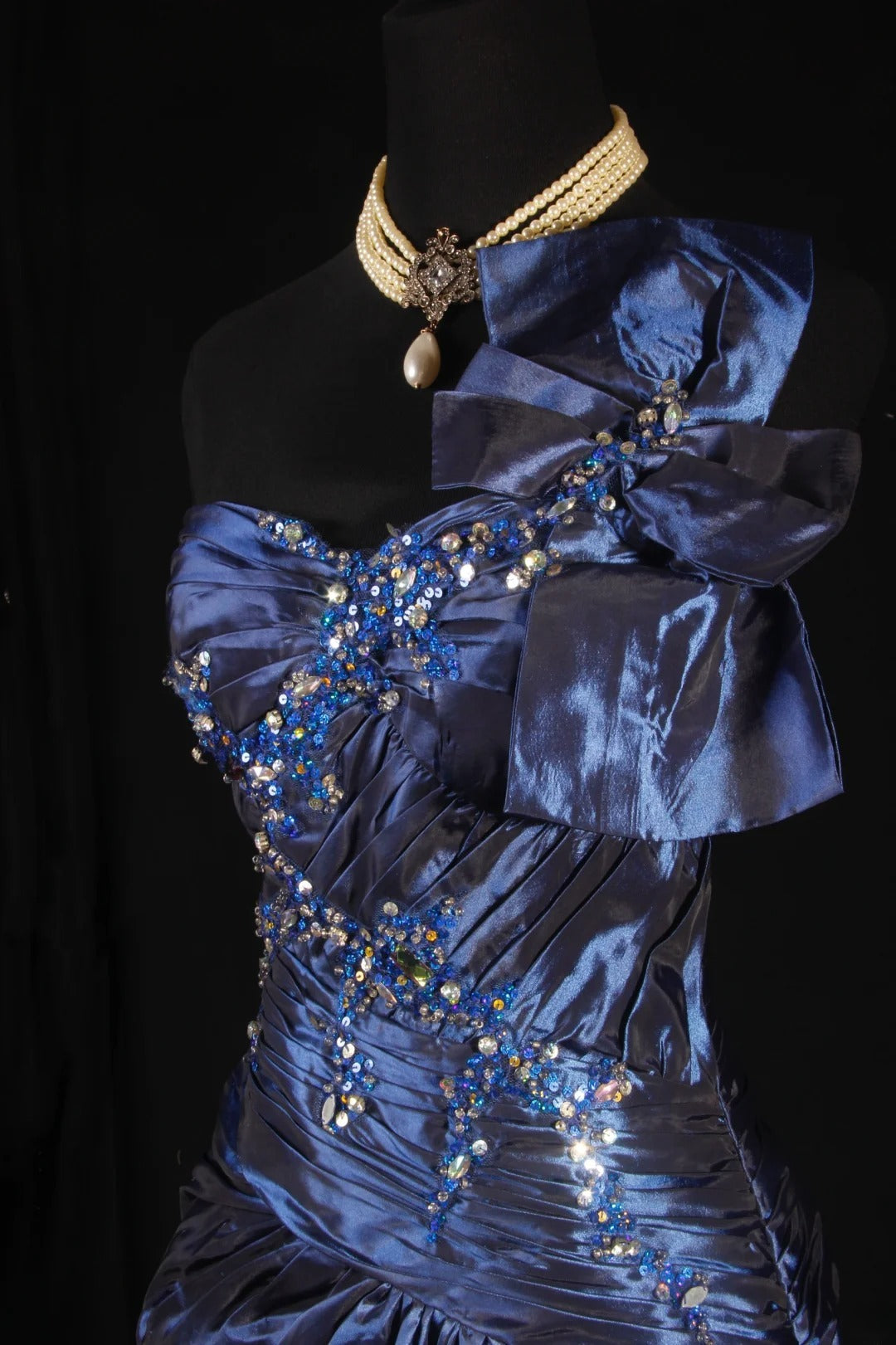 Retro Vintage 1960s Formal A line One Shoulder Fashion Navy Blue Satin With Beads Sleeveless Long Prom Dresses Party Formal Gowns AS120
