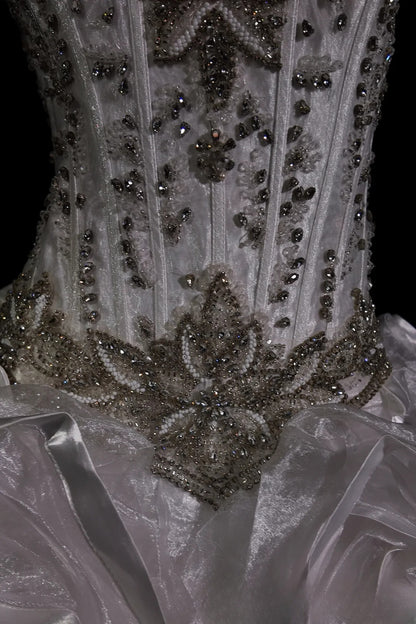 Sweet 16 Dress White Sweetheart Ball Gown With Crystals Beading Sweet Sixteen Dress RB9917