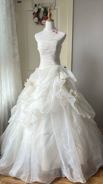 Modest Sweet 16 Dress Long Strapless White Tulle With 3D Flowers Ball Gown Sweet Sixteen Party Birthday Dresses RC0487