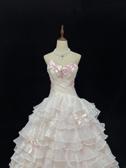 Princess Ball Gown Sweethart Light Pink With Bow Appliques Quince Dress Voluminous Sweet 16 Sweet Sixteen Outfits Vestido de 15 RB7493