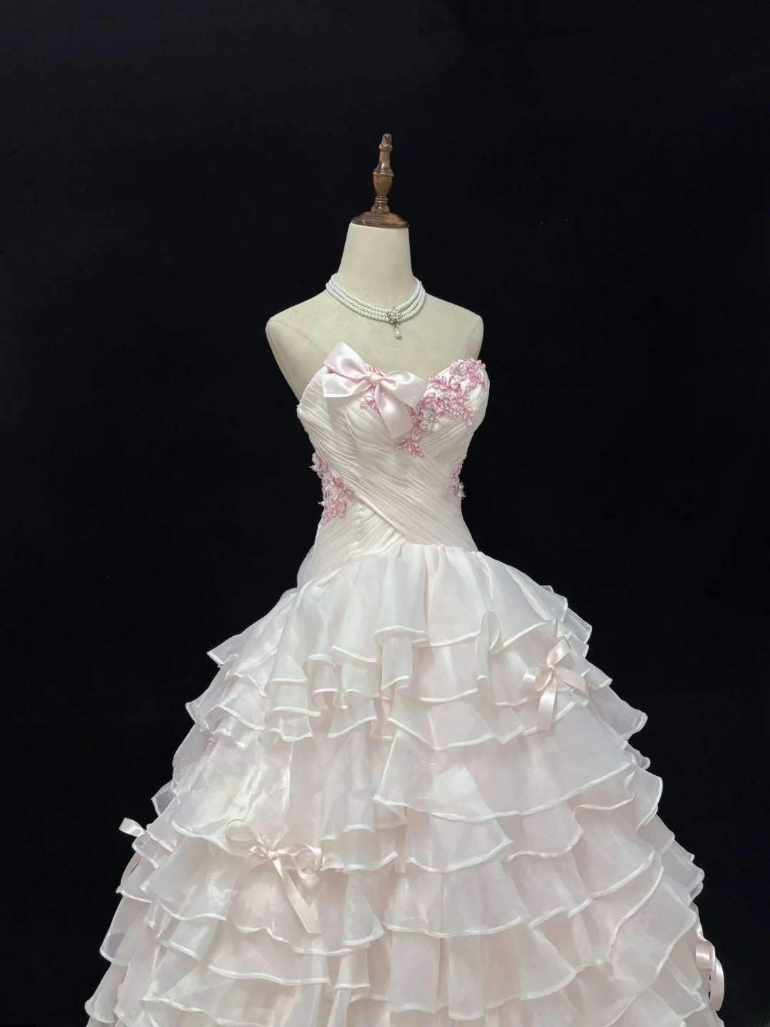 Princess Ball Gown Sweethart Light Pink With Bow Appliques Quince Dress Voluminous Sweet 16 Sweet Sixteen Outfits Vestido de 15 RB7493