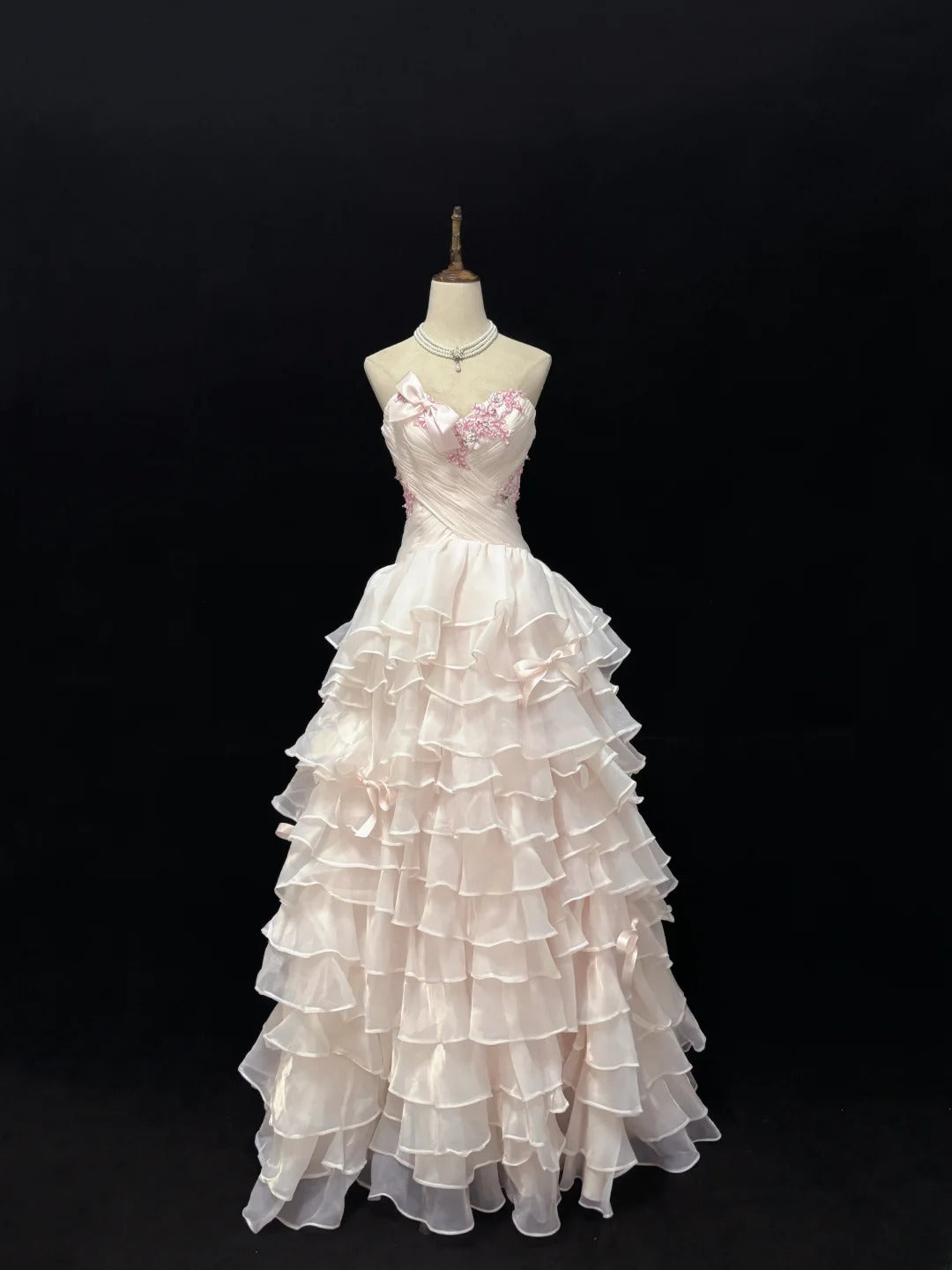 Princess Ball Gown Sweethart Light Pink With Bow Appliques Quince Dress Voluminous Sweet 16 Sweet Sixteen Outfits Vestido de 15 RB7493