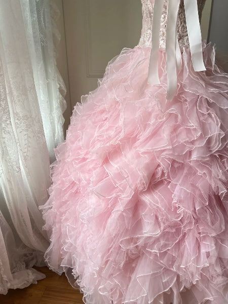 Dezentes, langes Sweet-16-Kleid mit herzförmigem Ausschnitt, rosa Tüll, gestuften Lagen, Ballkleid für Sweet-Sixteen-Party, Geburtstagskleid RC0492