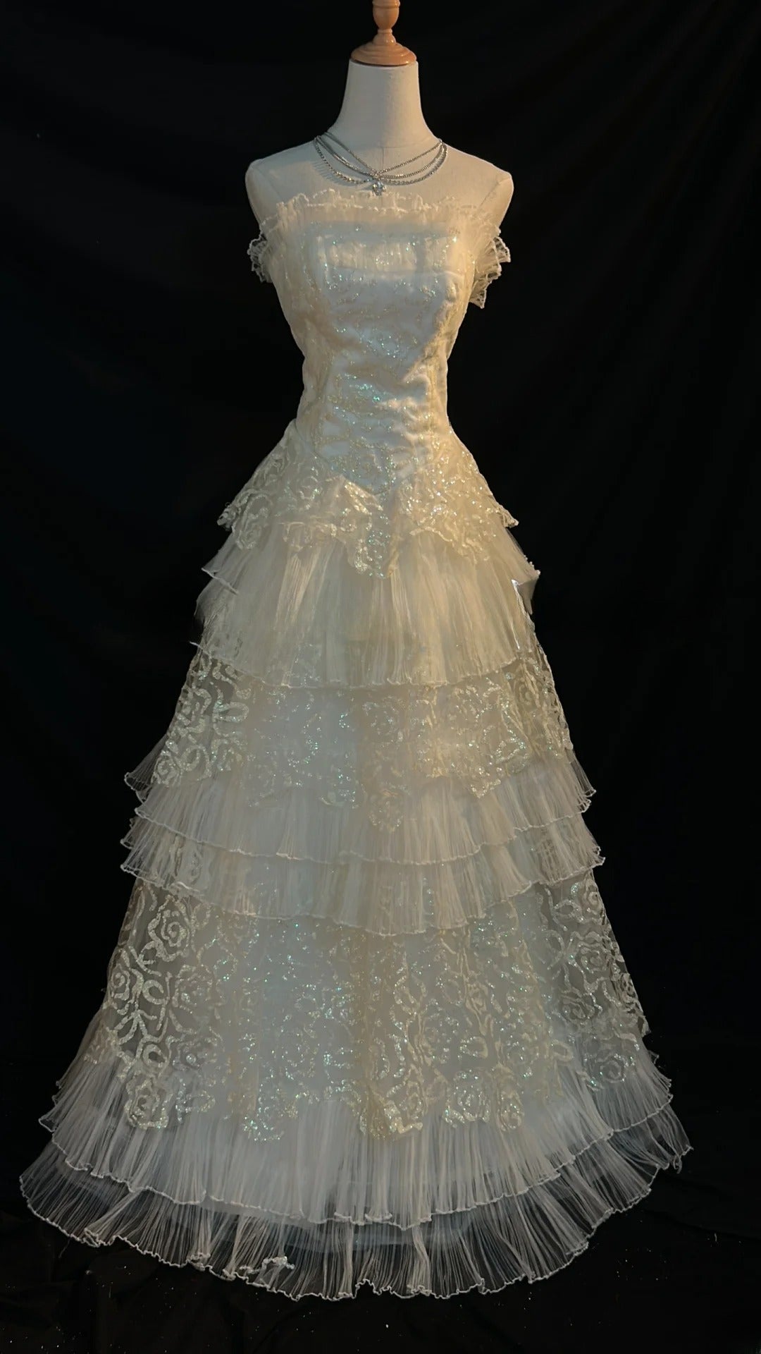 Vintage Princess Wedding Dress Ball Gown Strapless Sequined White Brides Gown Long Bridal Dress RB5792