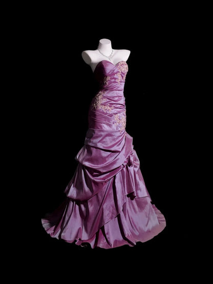 Satin Prom Dress Mermaid Sweetheart Appliques Lace Floor Length Formal Party Gown RB9923