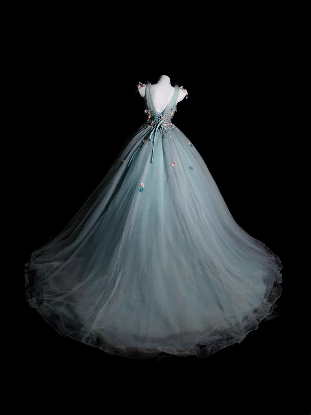 Sweet 16 Dress Blue V Neck Ball Gown With Flowers Beading Sweet Sixteen Dress RB9924