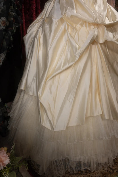 Dreamy Princess Ball Gown Formal Events Strapless Cream Satin Quince Dress Quinceanera Dresses Birthday Outfits RB8273