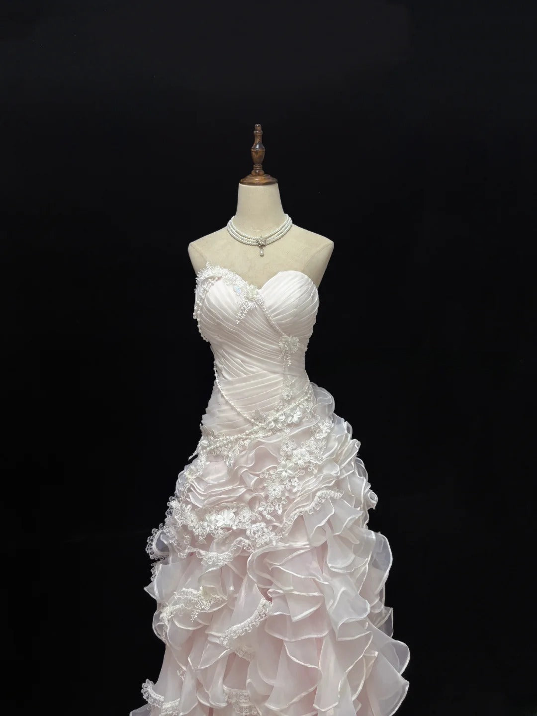 Princess Ball Gown Sweetheart Pink With Tiered Layers Quince Dress Voluminous Sweet 16 Sweet Sixteen Outfits Vestido de 15 RB7499