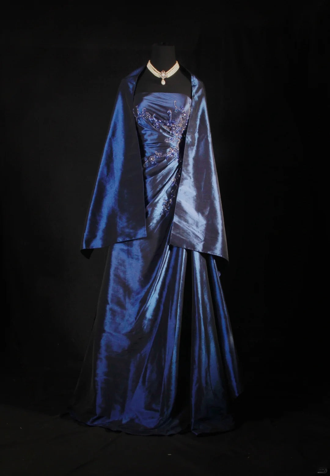 Robes de bal vintage pour femmes, robes de cocktail sans bretelles avec perles, hauts en dentelle et cape, tenues longues pour dîner de remise de diplômes, robes de bal de fin d'année AS130