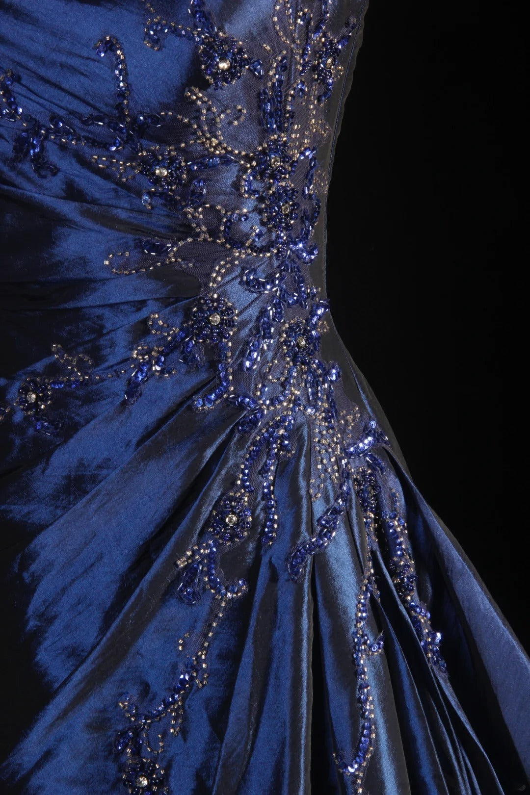 Robes de bal vintage pour femmes, robes de cocktail sans bretelles avec perles, hauts en dentelle et cape, tenues longues pour dîner de remise de diplômes, robes de bal de fin d'année AS130