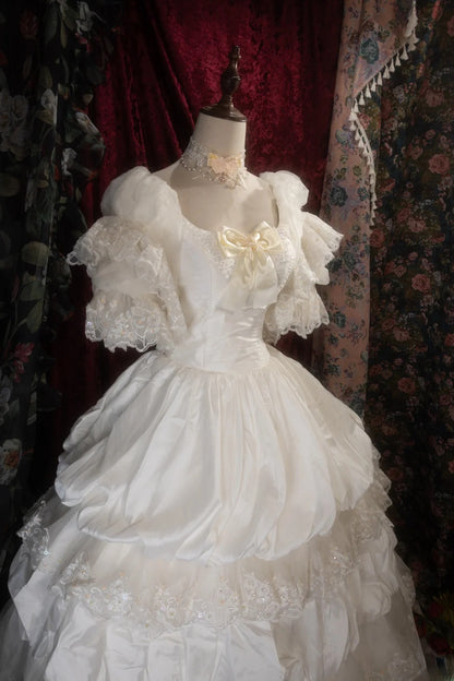 Vintage Ball Gown Square Neck 1950s White Satin With Lace Long Autumn Winter Brides Gown Bridal Dress Wedding Dresses RB8275