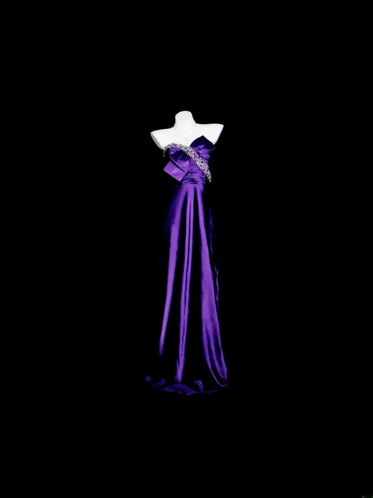 Lila Ballkleid Inspo A-Linie herzförmiger Ausschnitt mit Perlenbesatz Satin schlichtes langes formelles Partykleid RB9929