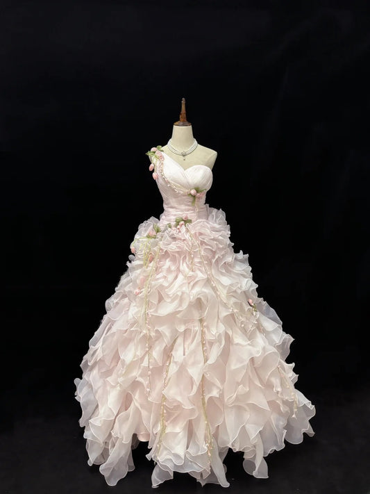 Prinzessinnen-Ballkleid mit einer Schulter, Rosa, mit gestuften Chiffon-Lagen, Quince-Kleid, voluminöses Sweet 16 Outfit, Vestido de 15, RB7505