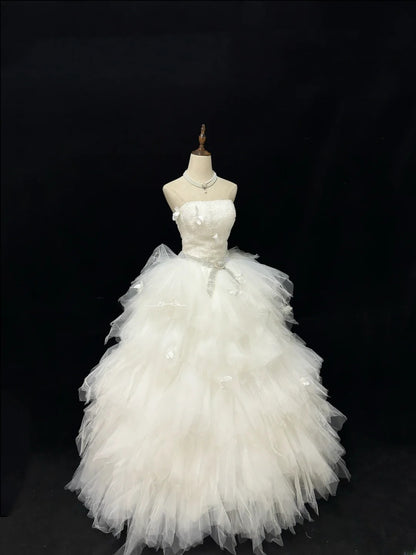Modest Ball Gown Strapless White With Tiered Layers Tulle Long Quince Dress Voluminous Sweet 16 Sweet Sixteen Outfits Vestido de 15 RB7512