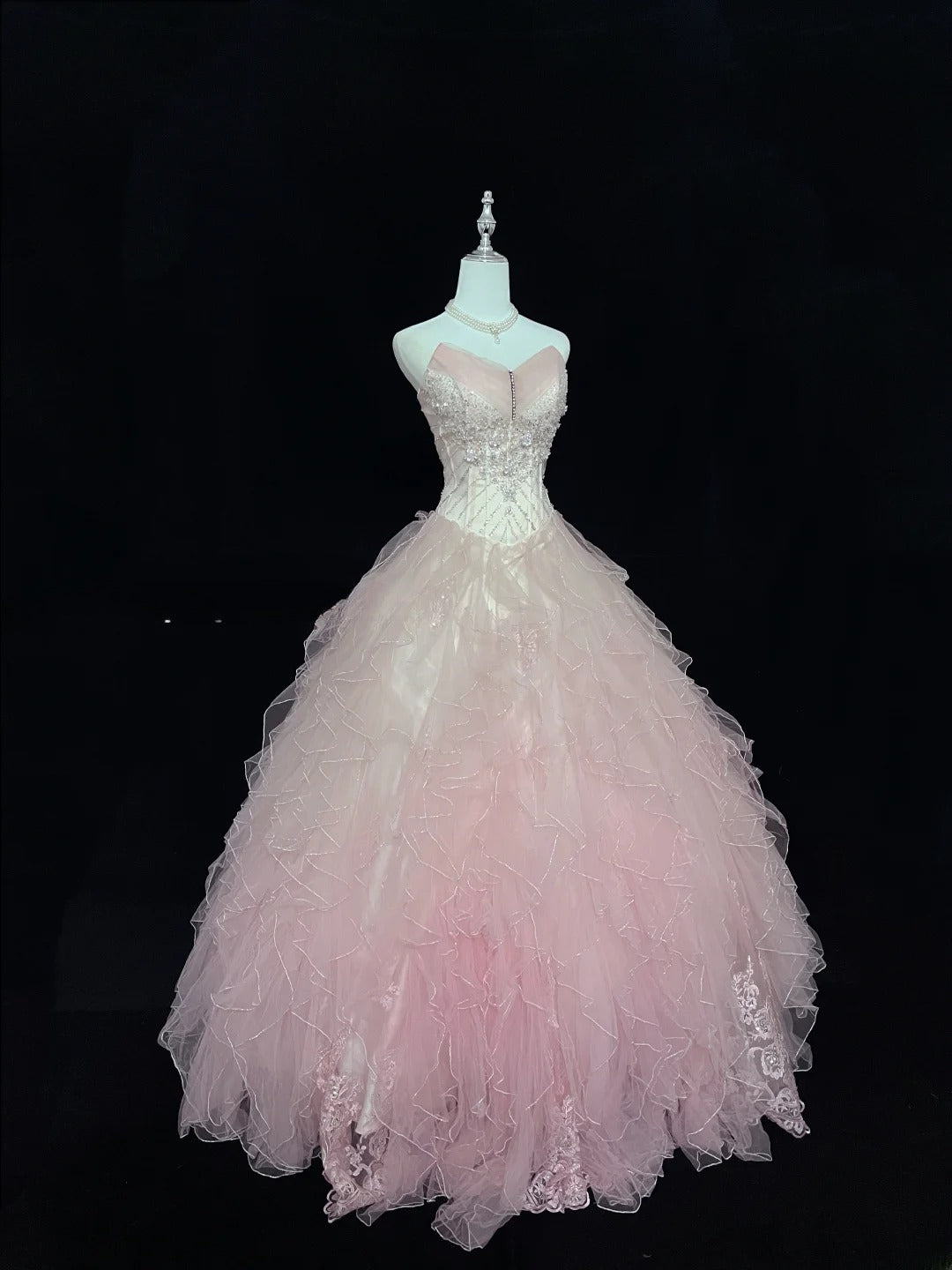 Modest Ball Gown Sweetheart Pink With Tiered Layers Tulle Long Quince Dress Voluminous Sweet 16 Sweet Sixteen Outfits Vestido de 15 RB7513