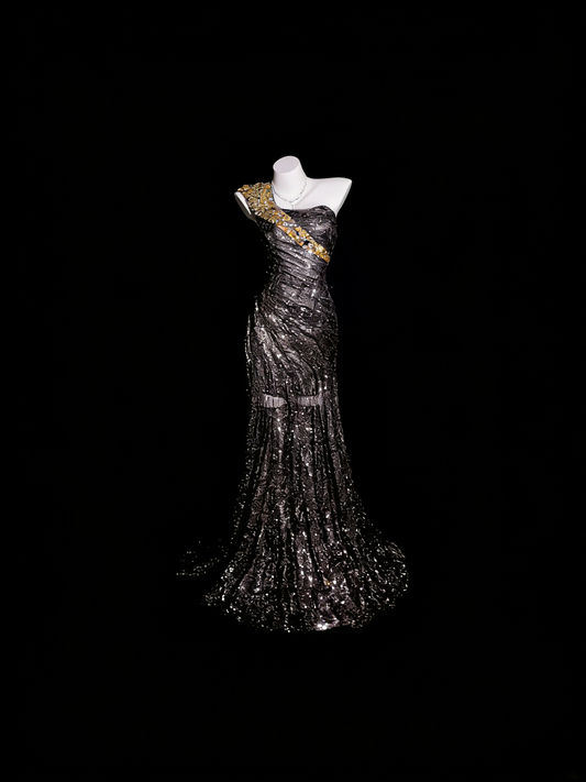 Graues Meerjungfrau-Abschlussballkleid, ein Schultergurt, mit goldener Spitze, bodenlanges Abendkleid RB9938