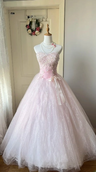 Dezentes, langes Sweet-16-Kleid mit Herzausschnitt, rosa Tüll und Perlenbesatz, Ballkleid für den 16. Geburtstag, RC0509