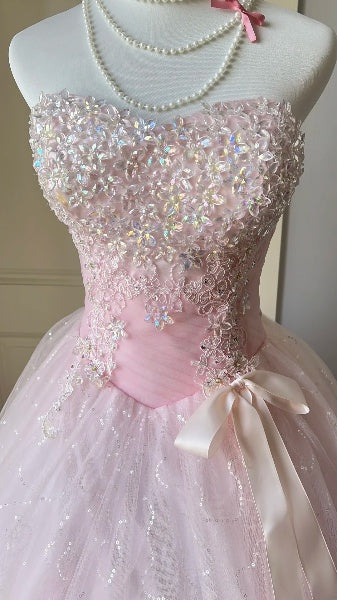 Dezentes, langes Sweet-16-Kleid mit Herzausschnitt, rosa Tüll und Perlenbesatz, Ballkleid für den 16. Geburtstag, RC0509
