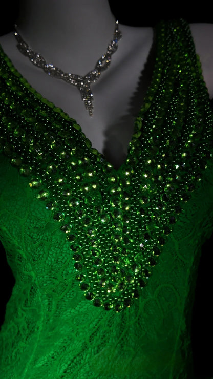 Green Prom Dress Inspo Mermaid V Neck Lace Slit Modest Long Formal Party Gown RB9941