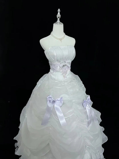 Modest Ball Gown Strapless White With Tiered Layers Lilac Appliqued Long Quince Dress Voluminous Sweet 16 Sweet Sixteen Outfits Vestido de 15 RB7529