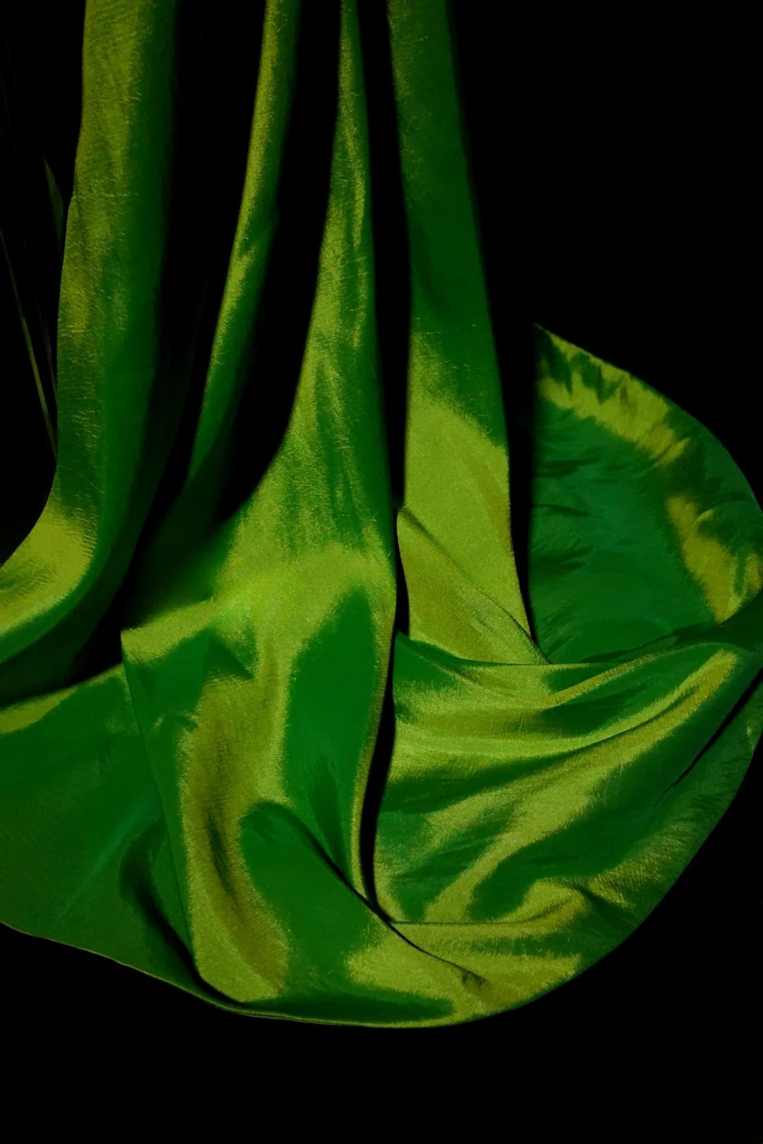 Green Prom Dress High Low Sweetheart Satin With Tiered Formal Party Gown RB9944