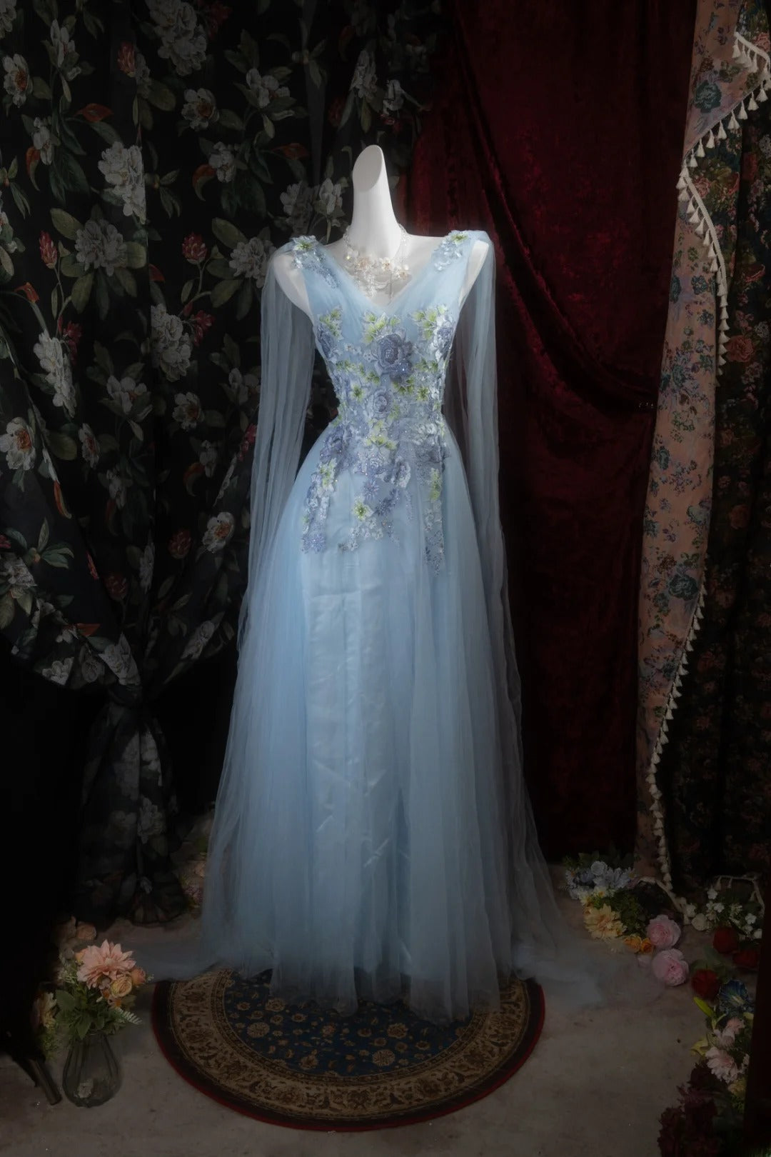 Charming A Line V Neckline Blue Tulle With Appliqued Long Prom Dresses Formal Outfits Evening Dress RB8289