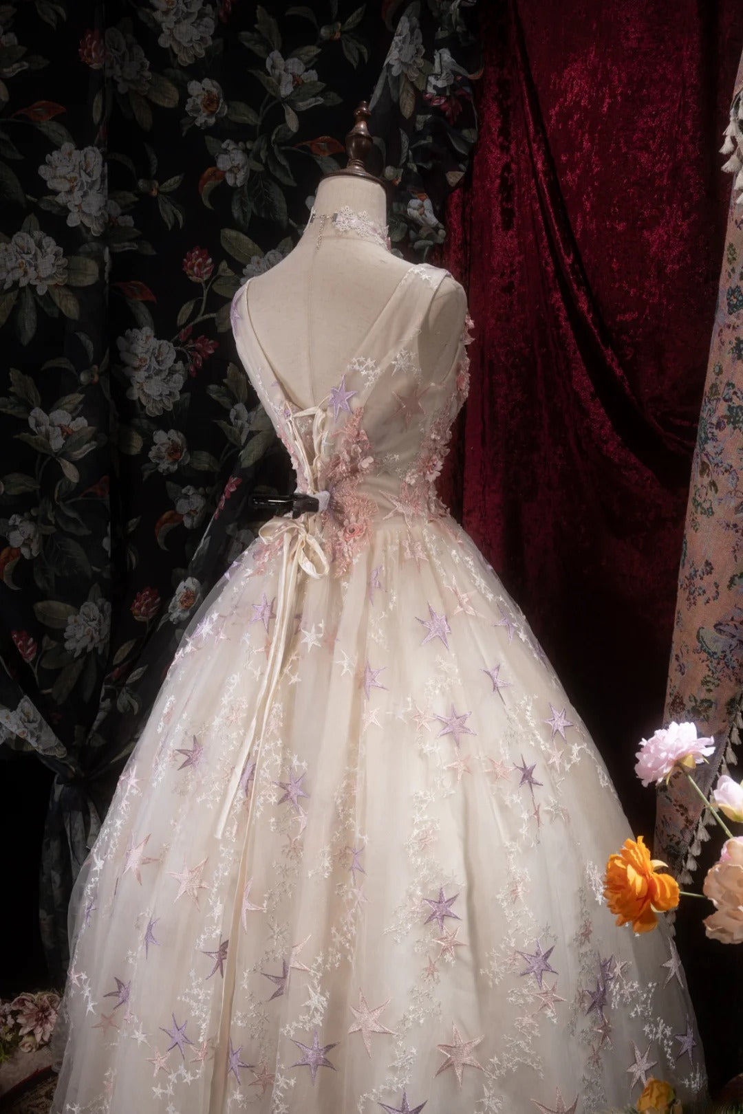 Chic Ball Gown V Neck Tulle Pink Long With Appliqued Quince Dress inspo Party Gowns Sweet 16 Outfits RB8290