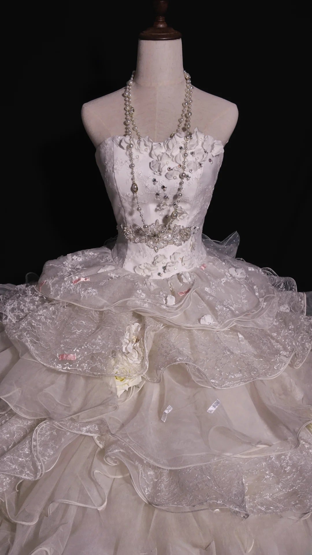 Sweet 16 Dress White Strapless Sleeveless Ball Gown With Tiered Layers Sweet Sixteen Dress RB9947