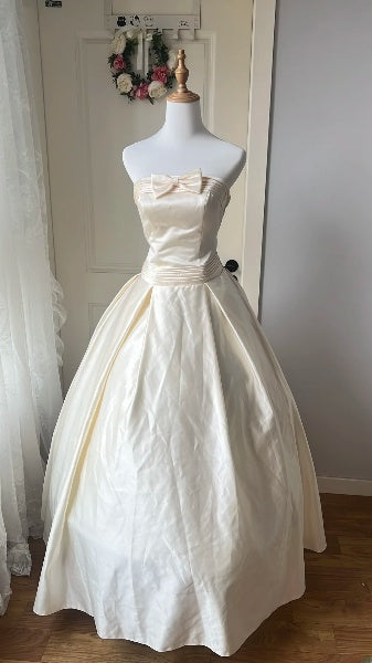 Modest Sweet 16 Dress Long Strapless Light Champagne Ball Gown Sweet Sixteen Party Birthday Dresses RC0519